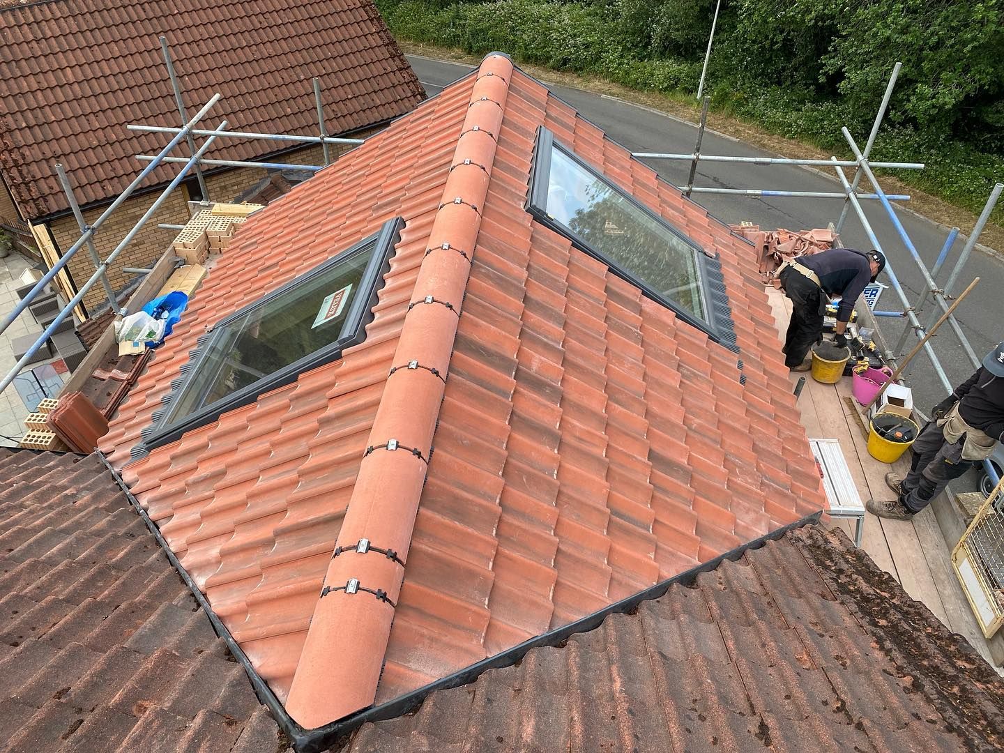 What To Consider When Choosing Roof Shape For Your Building